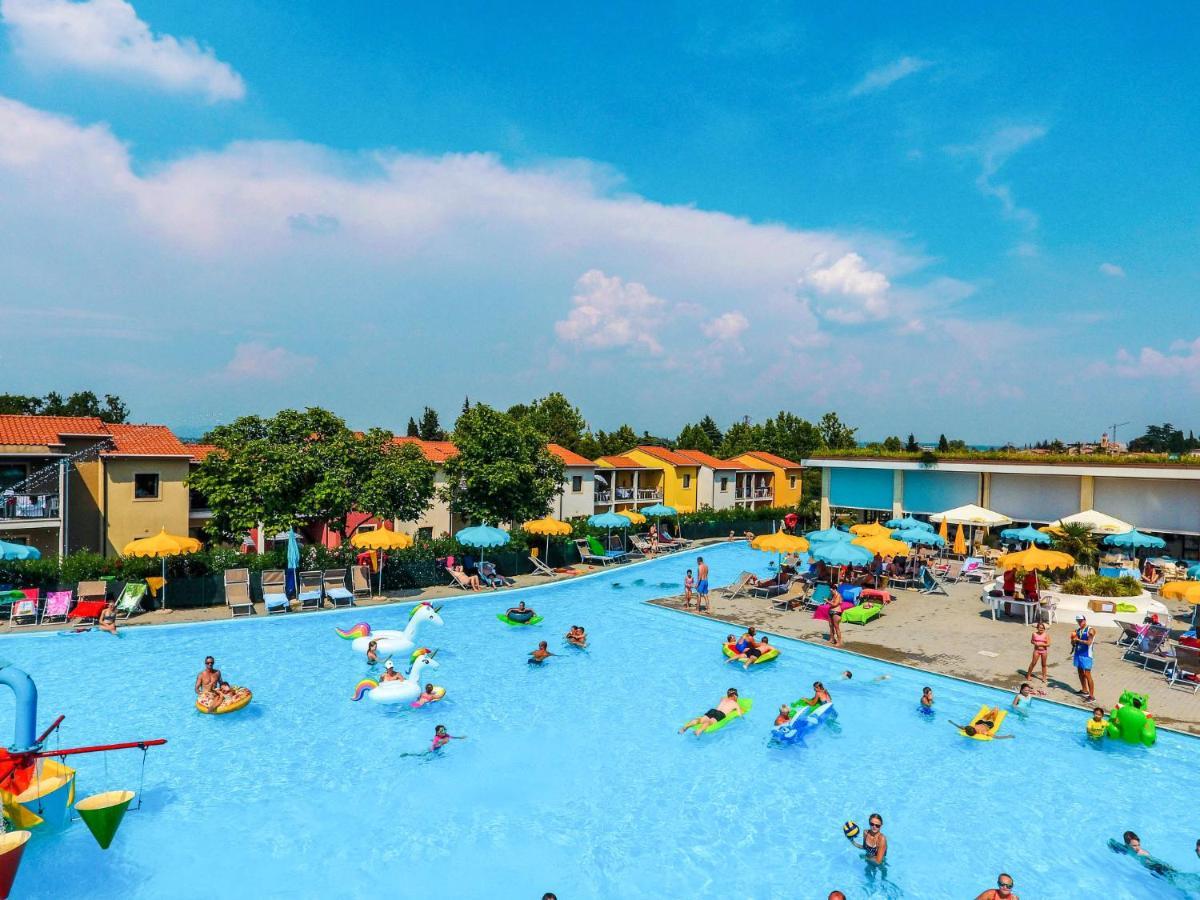 Apartment Belvedere Village-4 By Interhome Castelnuovo del Garda Dış mekan fotoğraf