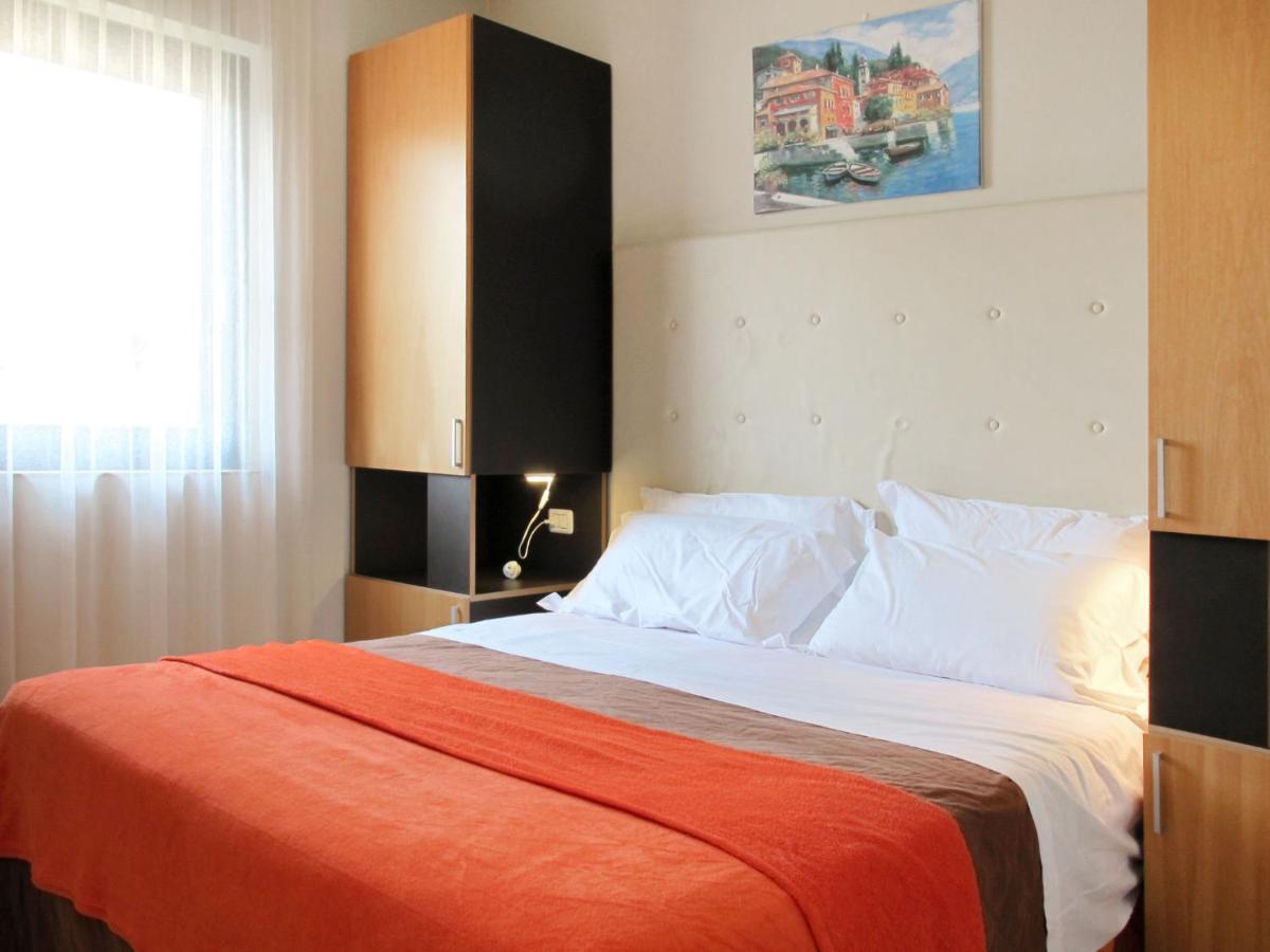 Apartment Belvedere Village-4 By Interhome Castelnuovo del Garda Dış mekan fotoğraf