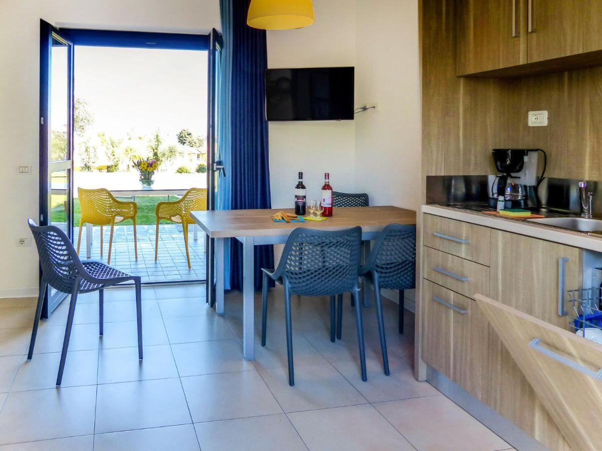 Apartment Belvedere Village-4 By Interhome Castelnuovo del Garda Dış mekan fotoğraf